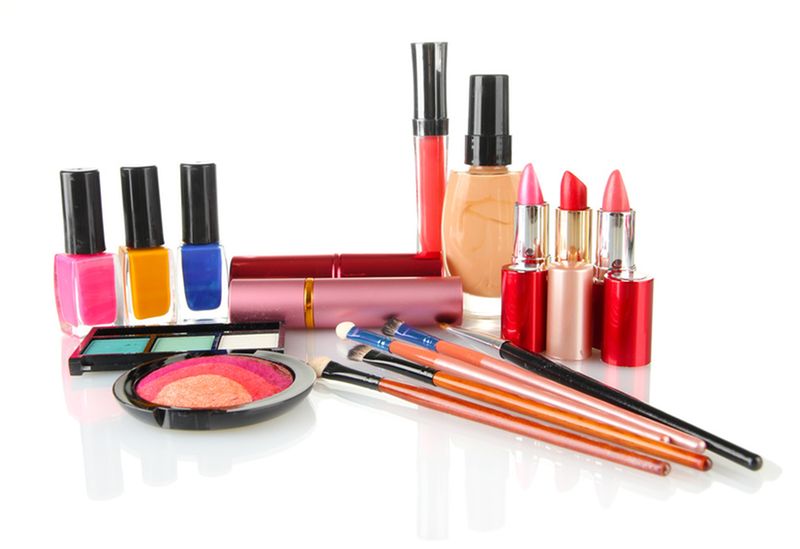 Colour Cosmetics Market