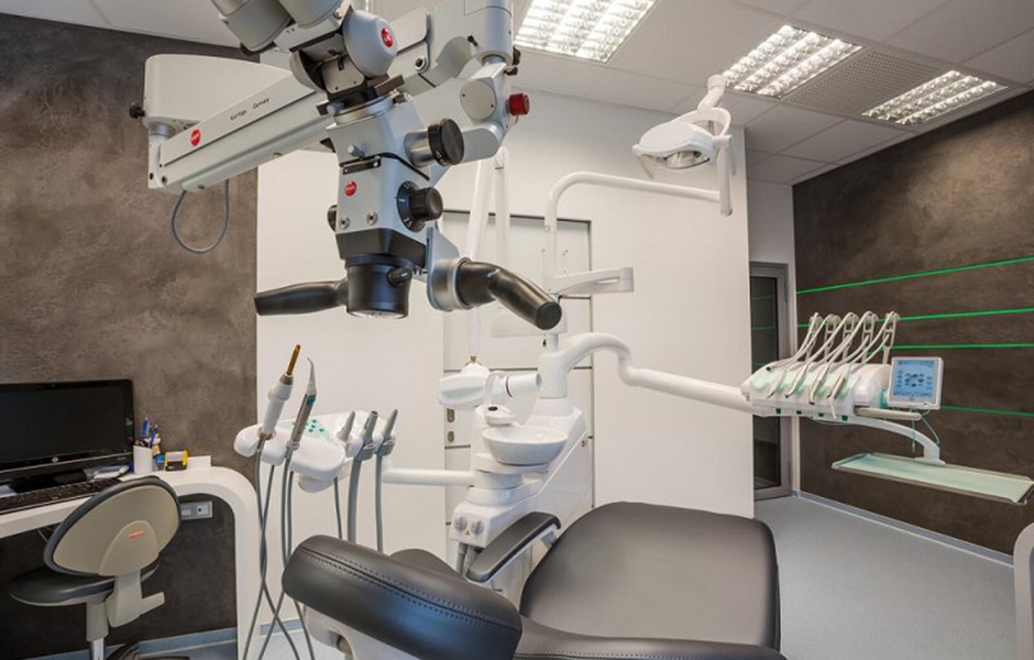 Dental Imaging Equipment Market