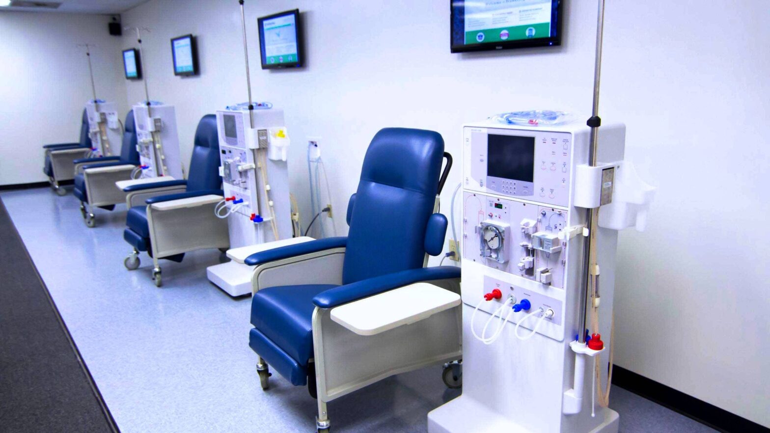 Dialysis Equipment Market