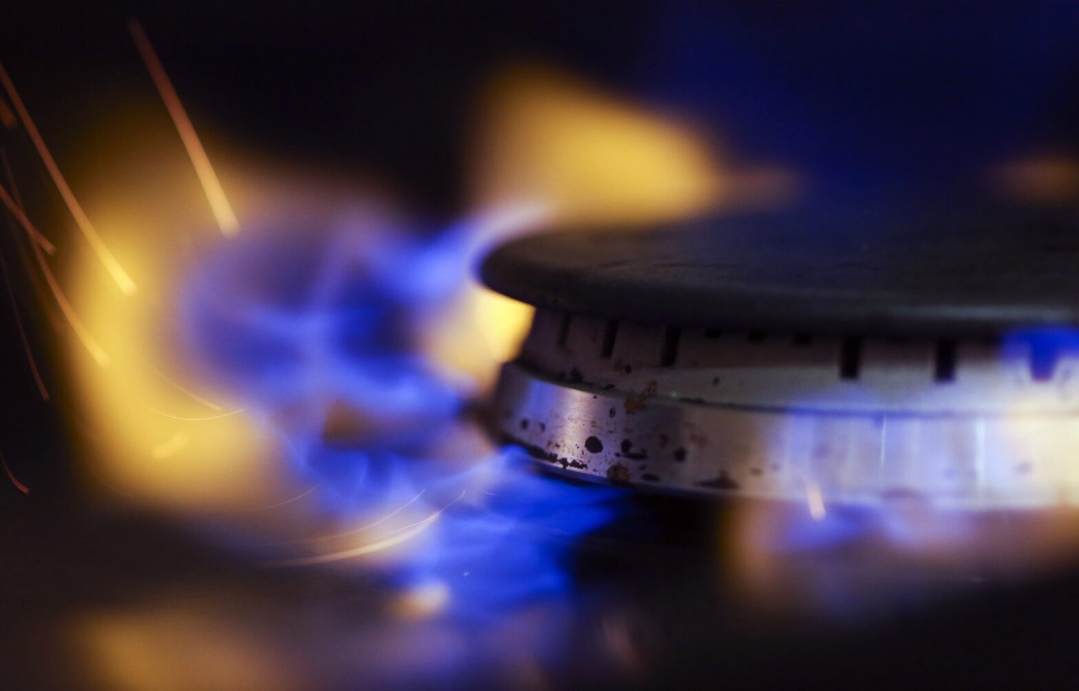 Di-electric Gases Market