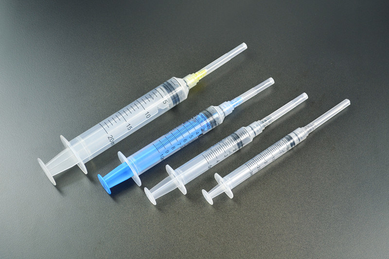 Global Retractable Needle Safety Syringes Industry
