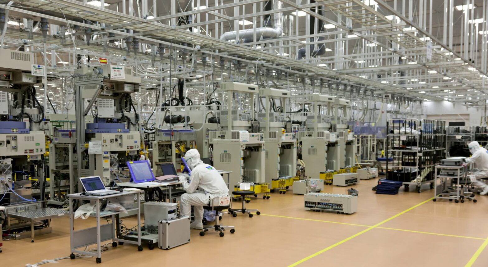 Semiconductor Manufacturing Equipment Market