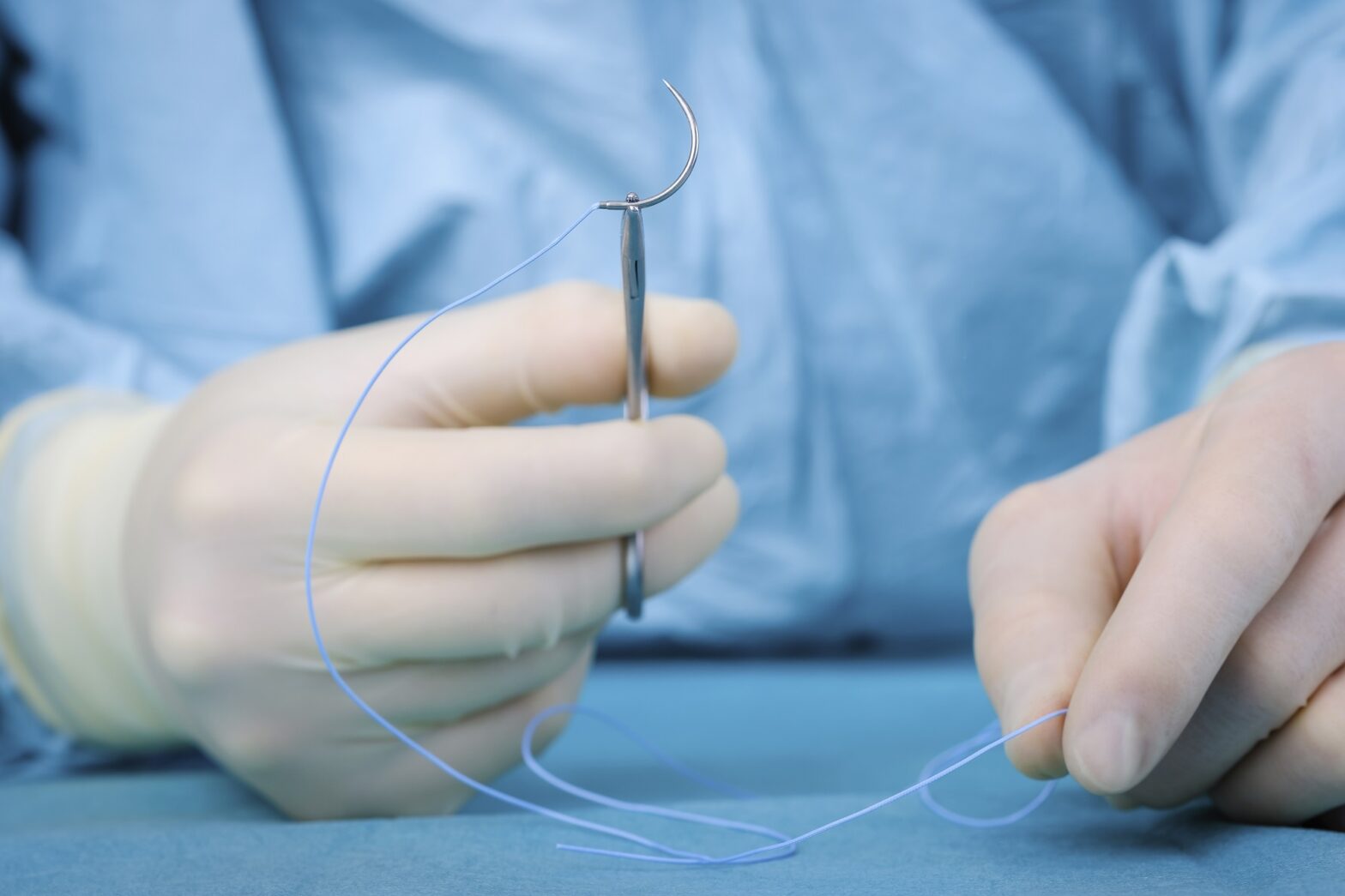 Global Suture Needles Industry