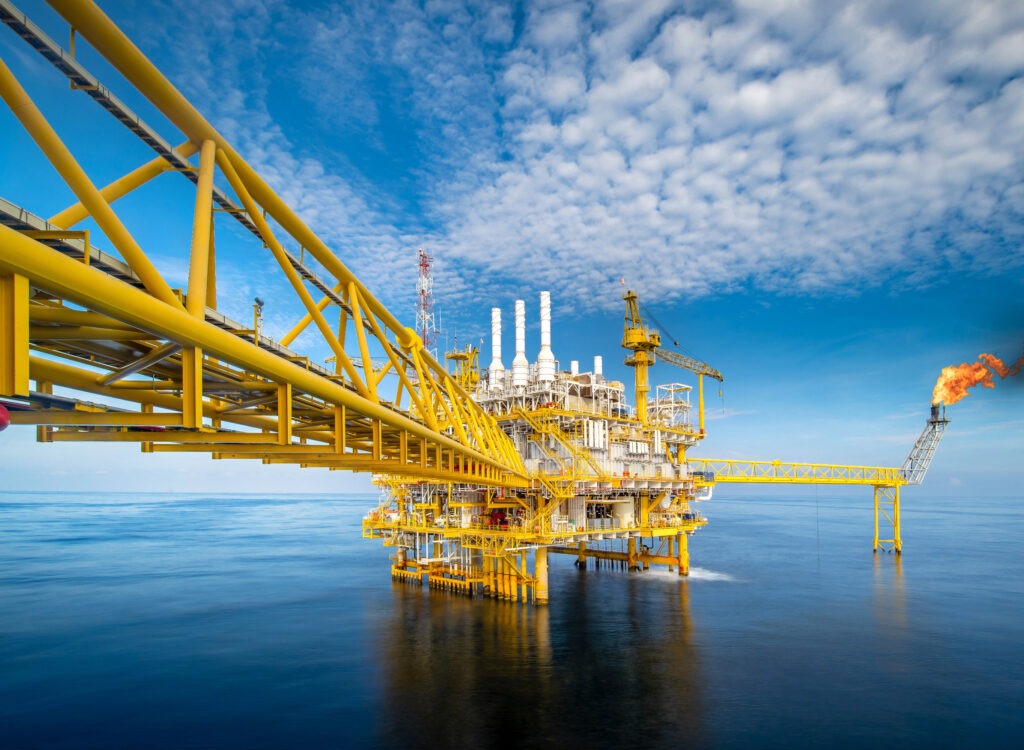 Connected Solutions for Oil & Gas Market